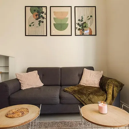 Cozy Near The Sea Διαμέρισμα